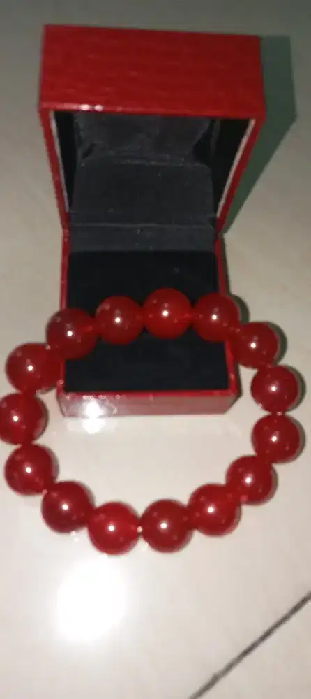 Gelang giok merah natural