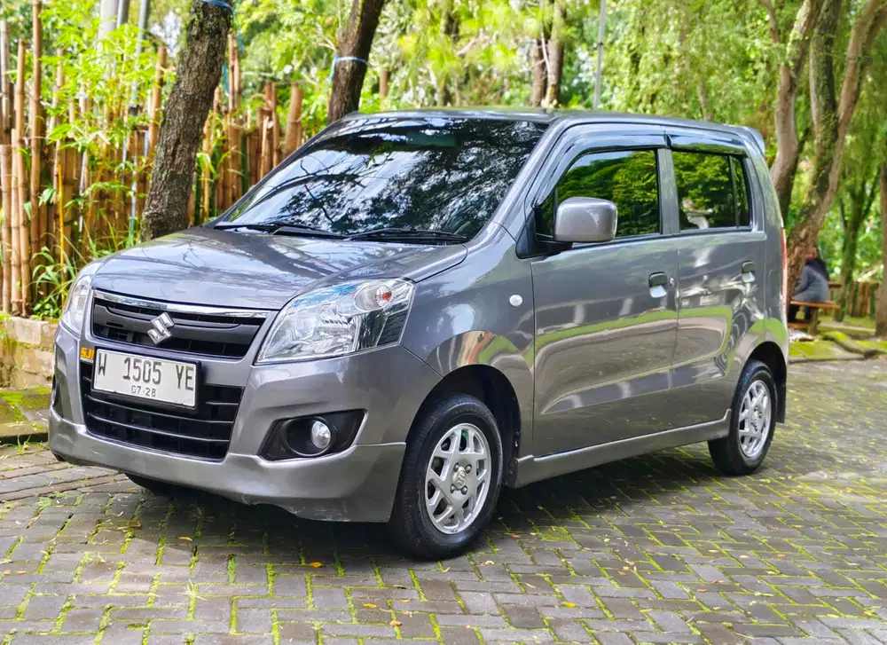 Suzuki Karimun Wagon R 2018 km 30rb full original Bensin