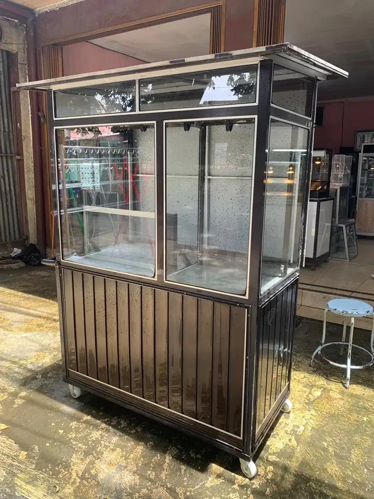 Etalase gerobak alumunium 120cm bekas