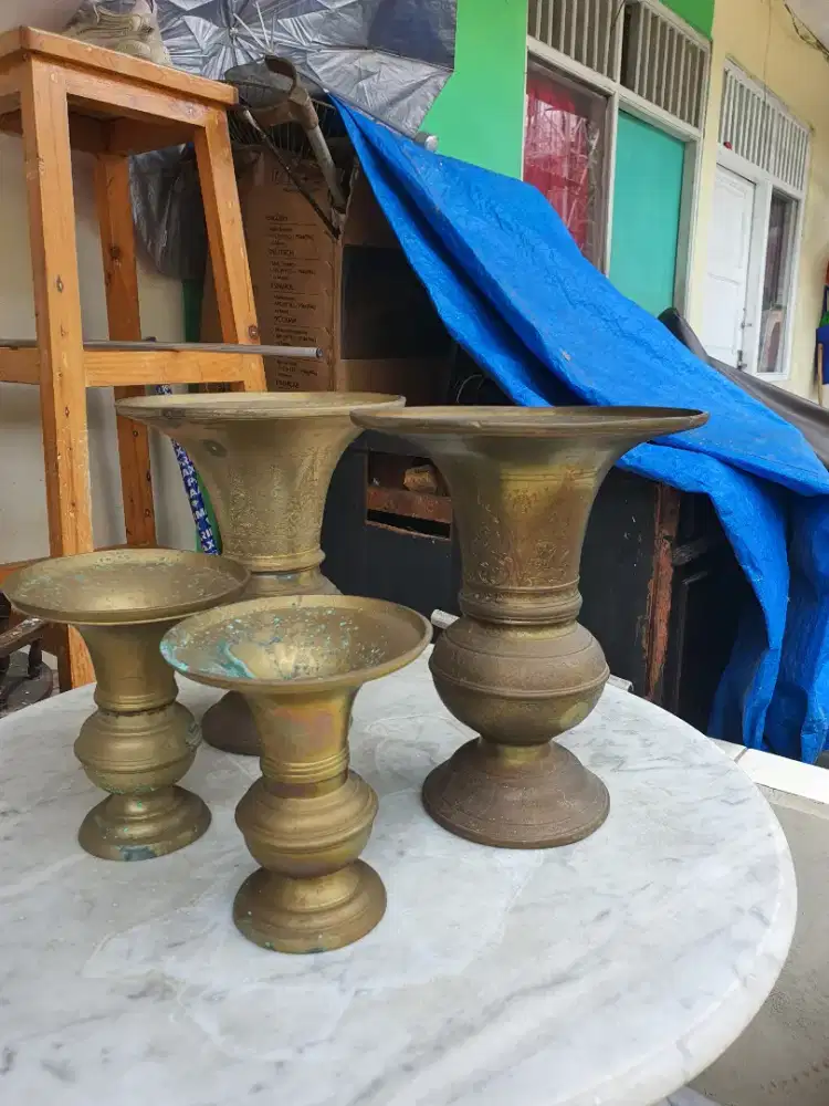 Pot Kuningan (Borongan)