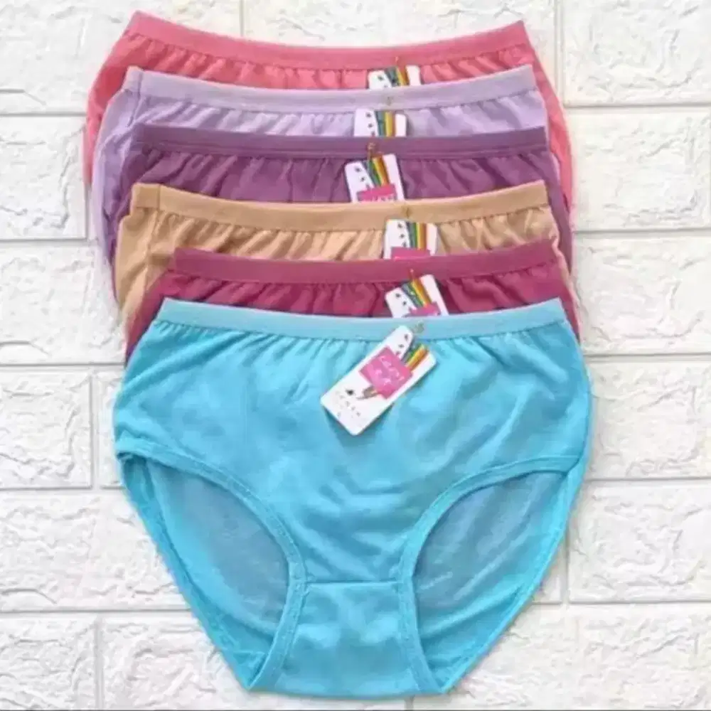 sempak celana dalam wanita