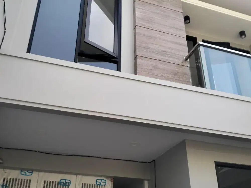Rumah Minimalis Baru 3Lantai Sunter Bagus Strategis