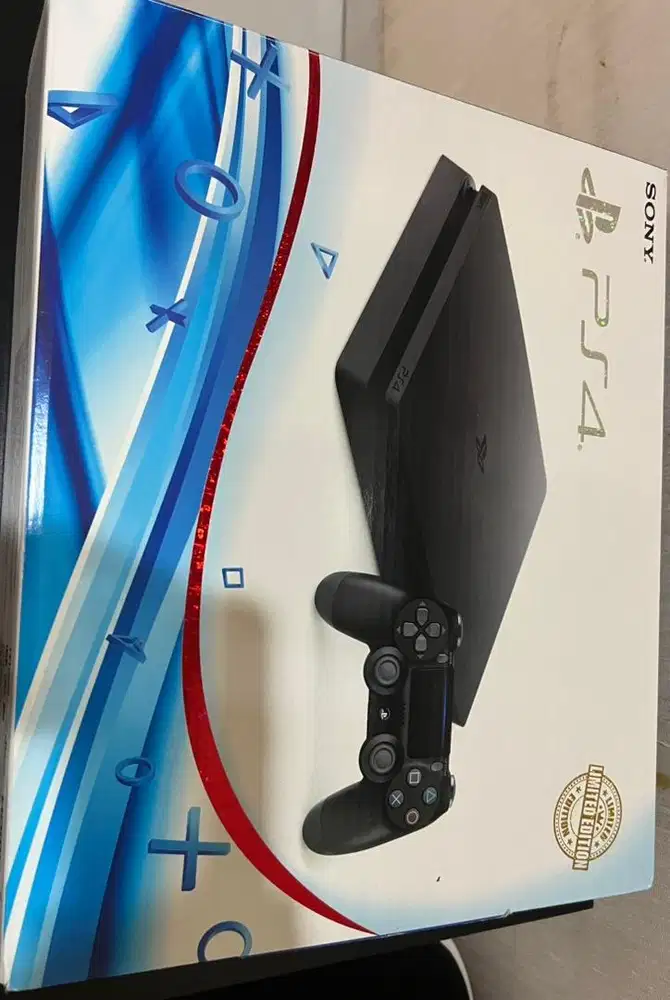 Dijual PS4 Slim 1 TB