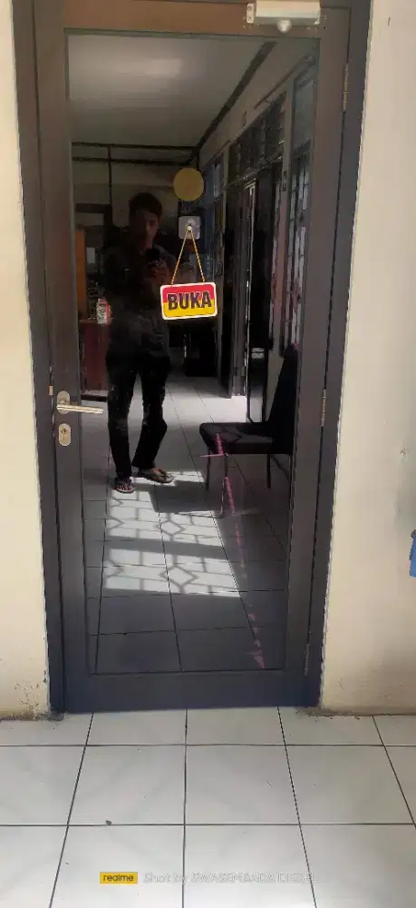 Kaca Film pintu kantor kacafilm jendela rumah &  kaca pabrik.