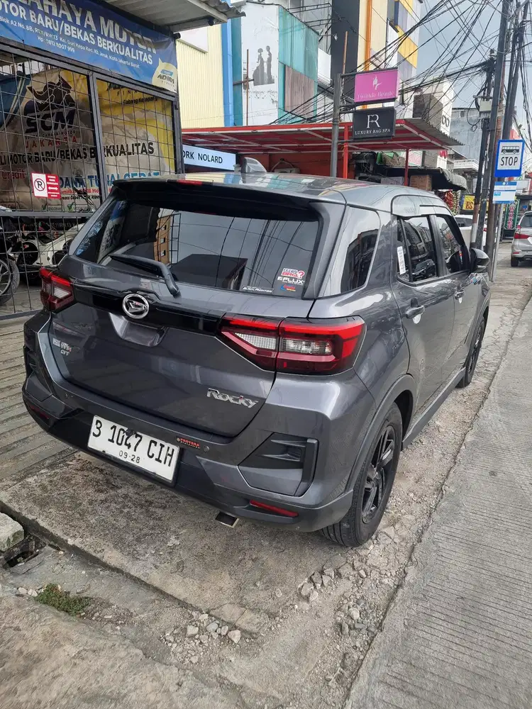 Daihatsu Rocky 1.2 X CVT 2023 / 2024 Bln 9 KM 26 RB CASH 183