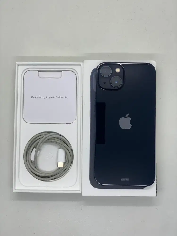 iPhone 13 128gb iBox