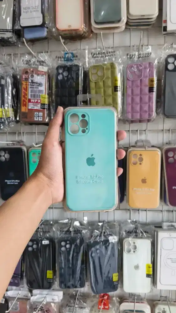 Casing iPhone 12 Pro