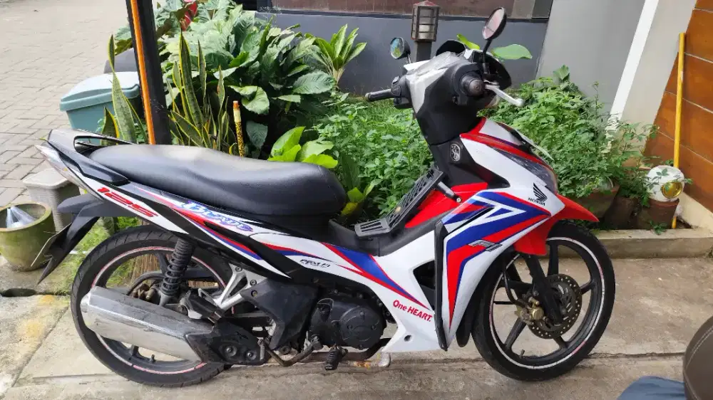 Honda Blade 125 Pajak Hidup