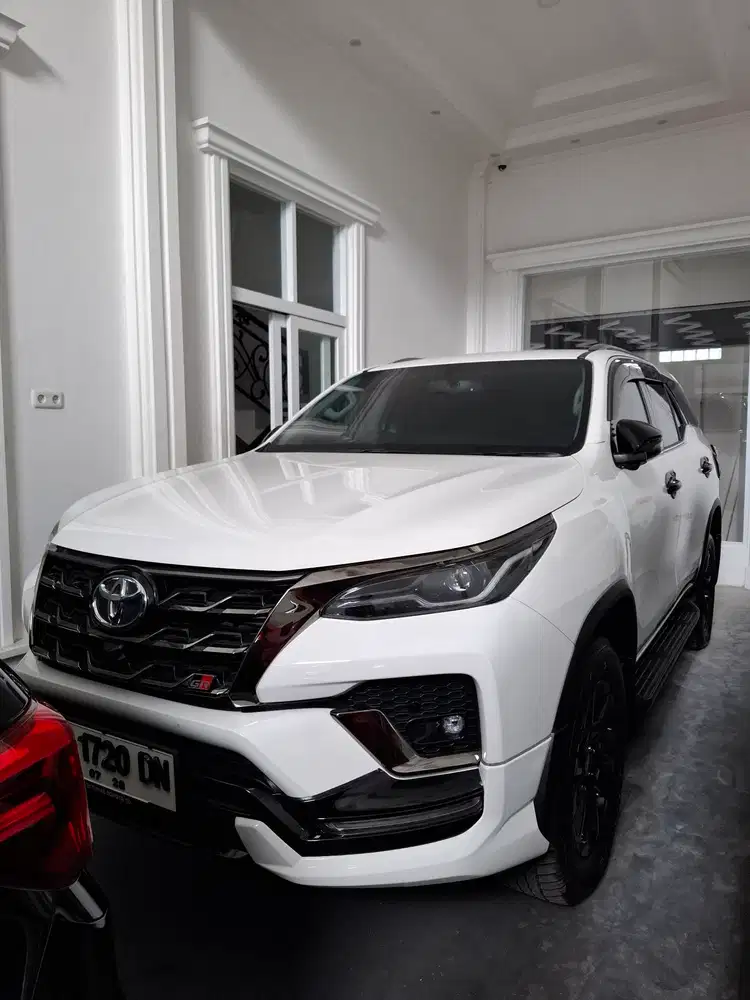 Toyota Fortuner 2023 Diesel