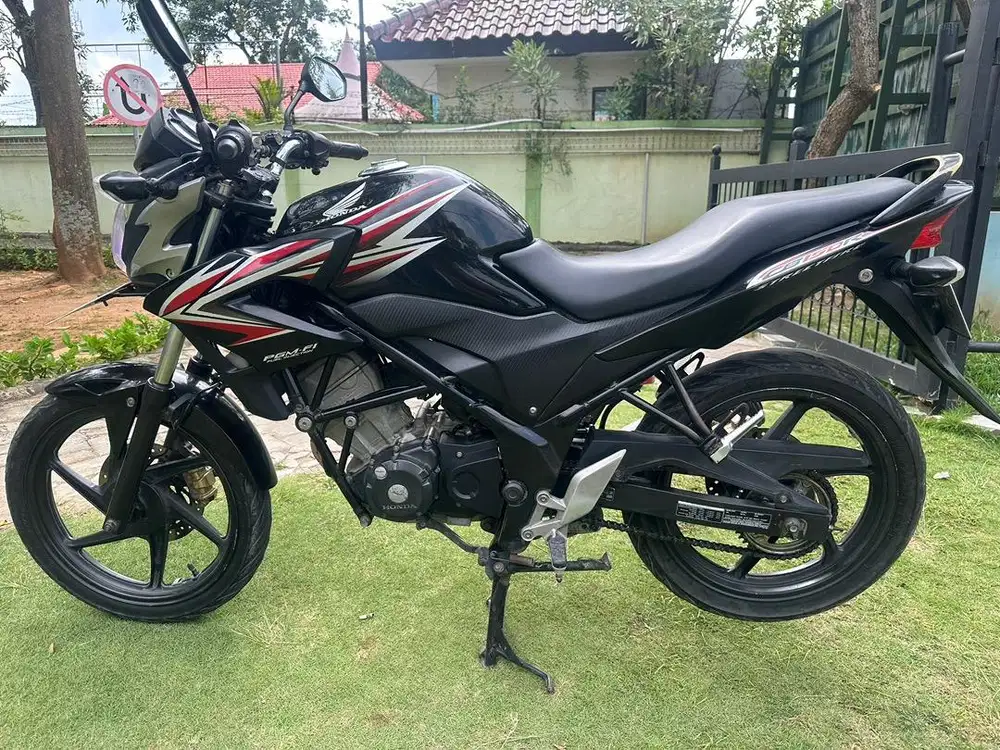 HONDA CB 150 R TAHUN 2013