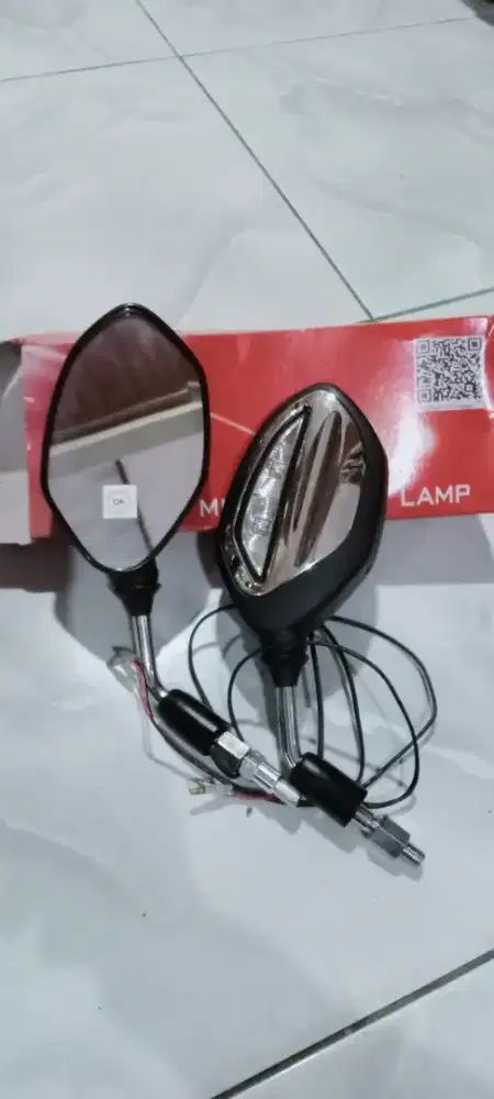 spion lampu beat ori