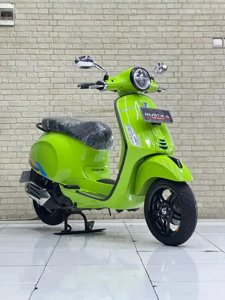 ODO 2RB‼️ Vespa Primavera S150 ABS Pmk 2025 Green Magnetico - Mustika