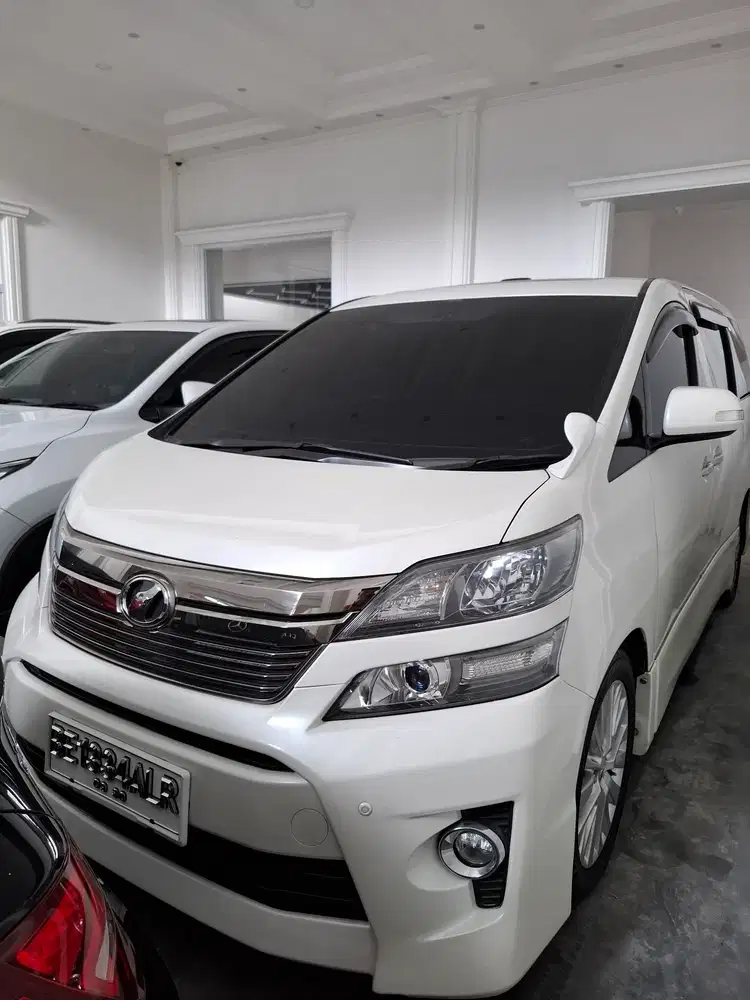 Toyota Vellfire 2015 Bensin