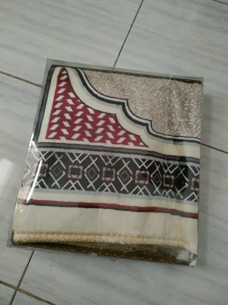 SAJADAH PANJANG BARU