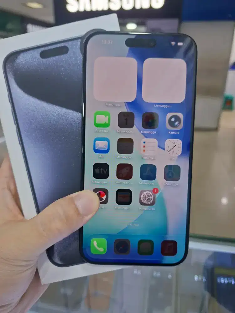 Iphone 15 pro max 256gb resmi