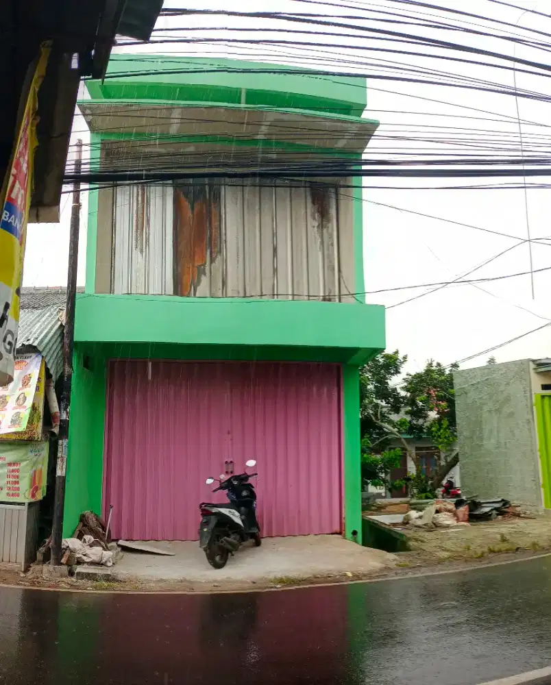Di jual tanah berikut bangunan ruko 3 lantai
