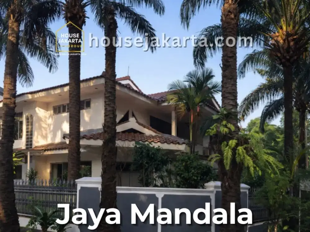Rumah Asri area Jaya Mandala Jakarta Selatan