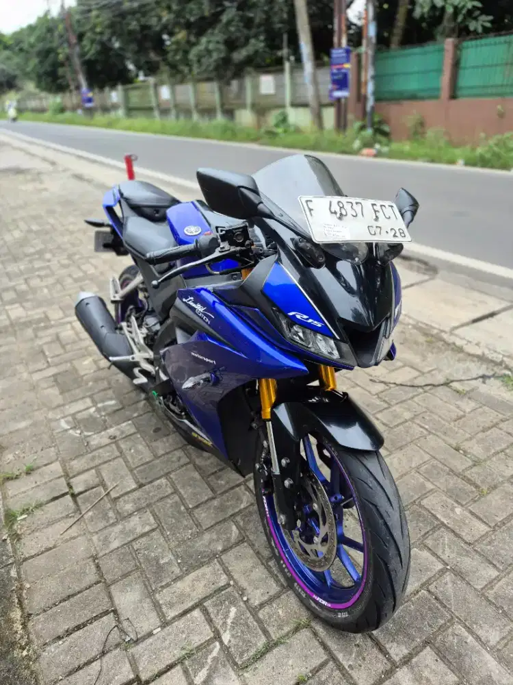Dijual Yamaha R15 V3 tahun 2018 pajak hidup orisinil
