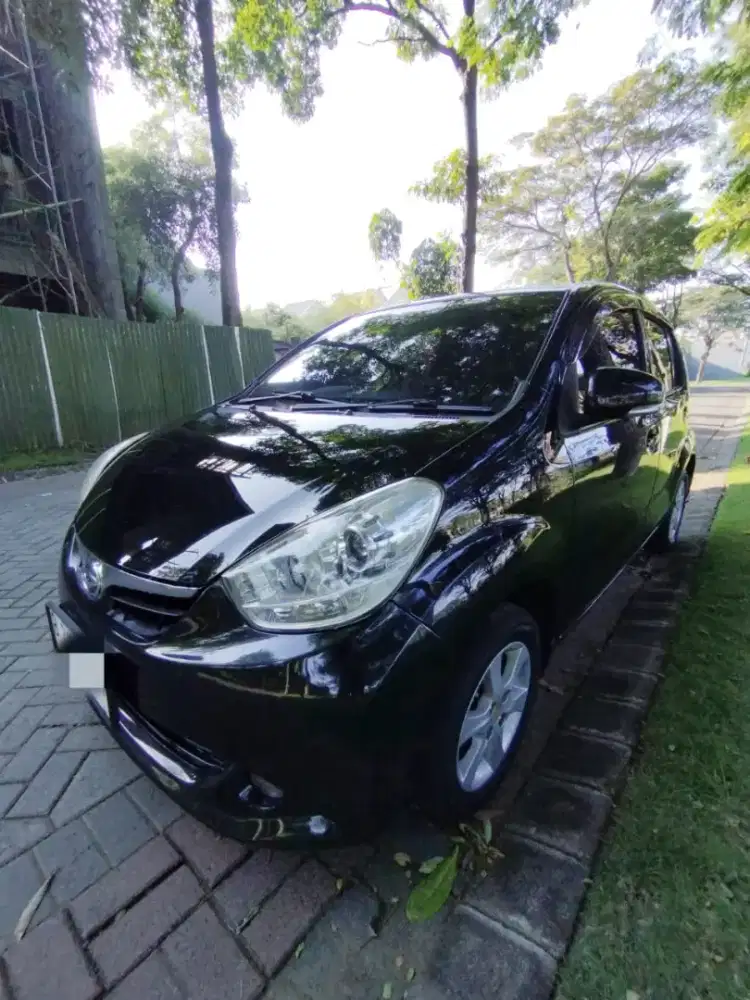 Dijual mobil sirion matic 2011