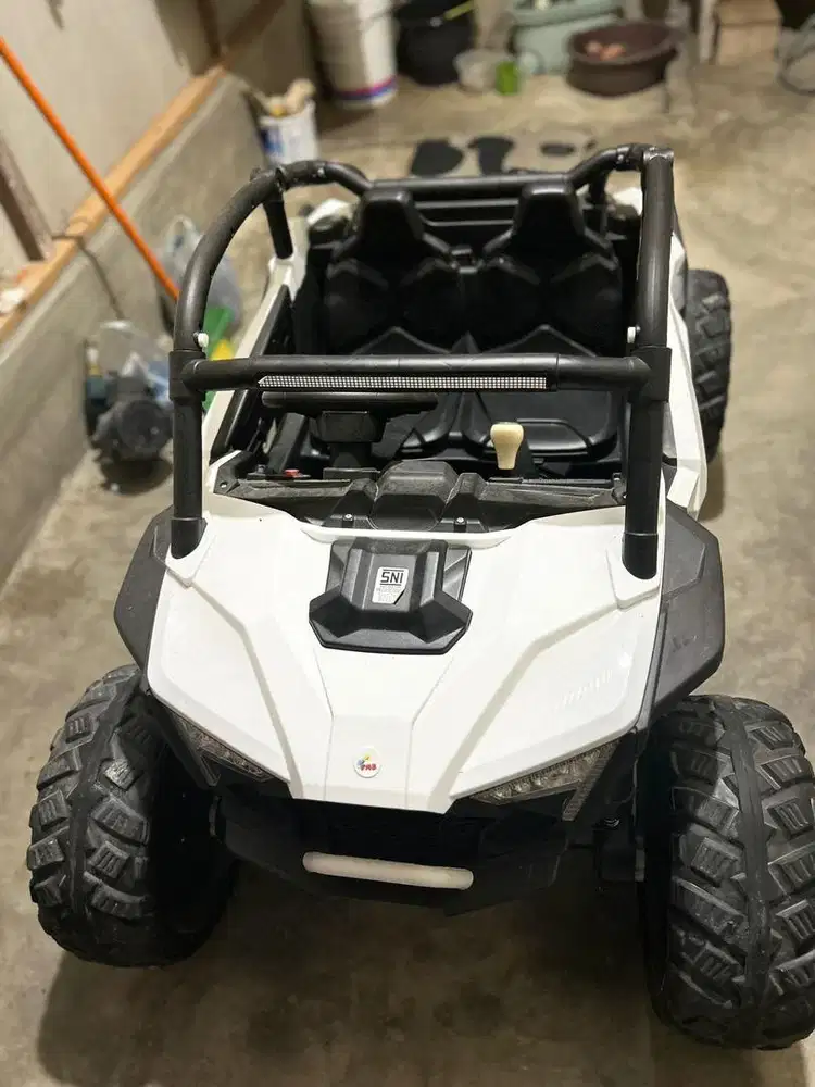 Mobil-mobilan anak max usia 7thn