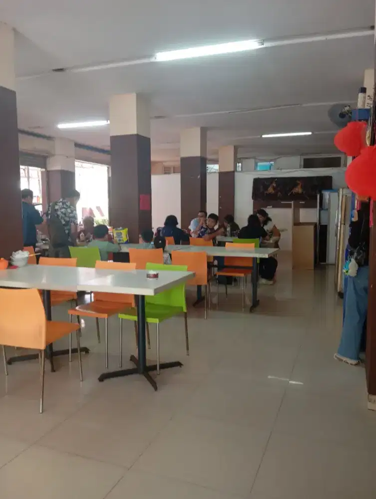 Dibutuhkan penjaga kedai kuliner Bakso