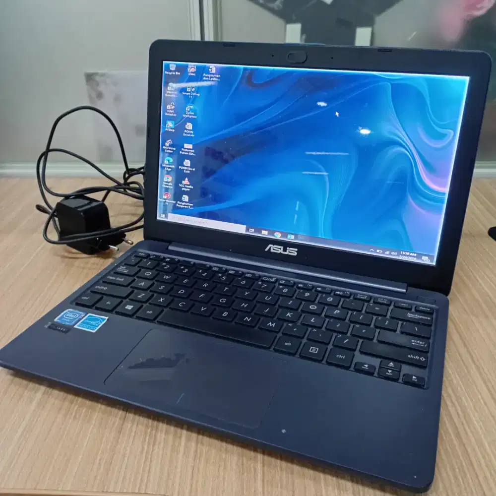 asus vivobook 12 masih bagus