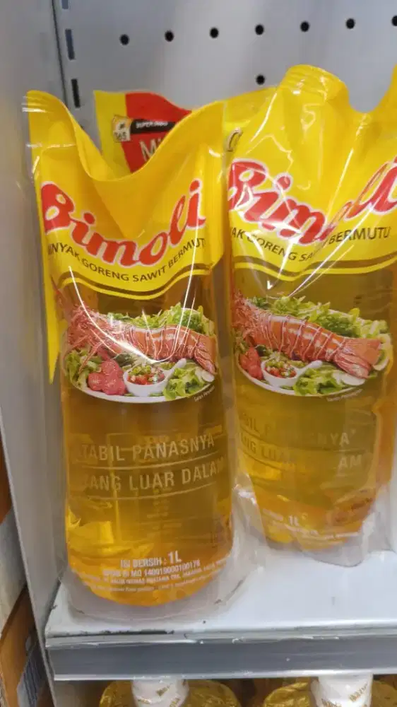 Dibutuhkan waiter dan waitress