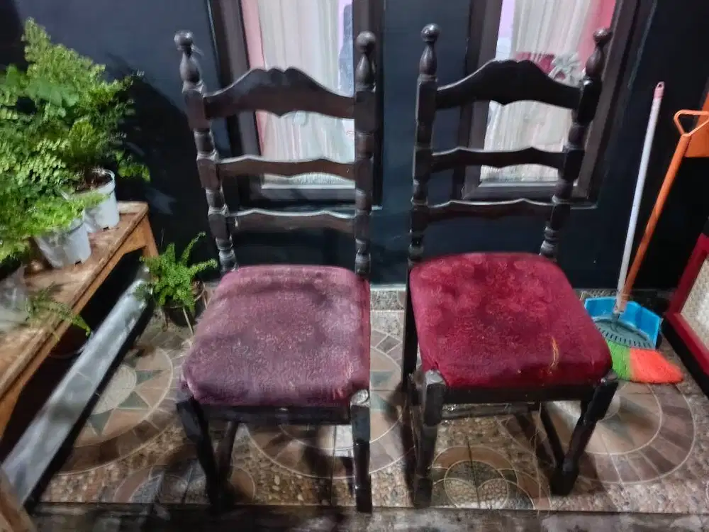Jual Kursi kayu Jati untuk meja makan atau kursi teras