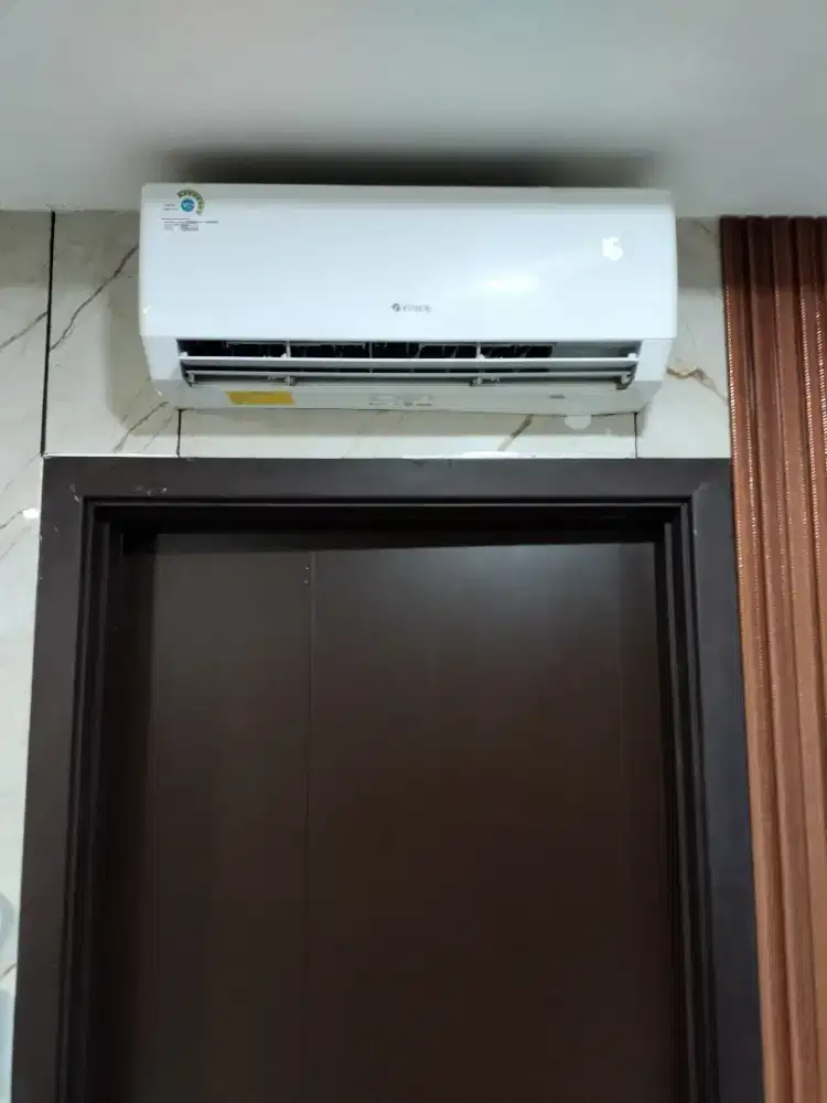 Di cari teknisi AC yang benar2 berpengalaman minimal 5 THN.