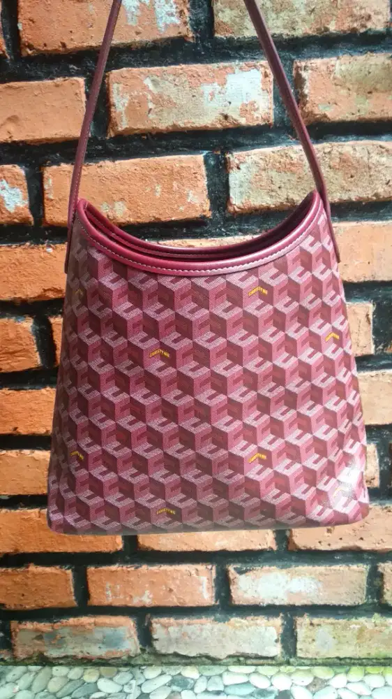 Christy Ng alesso medium