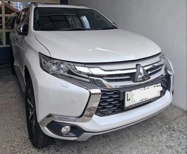 Pajero Sport Dakar 2.4 AT 2019 Putih — Prima, No Accident, Tangan 1