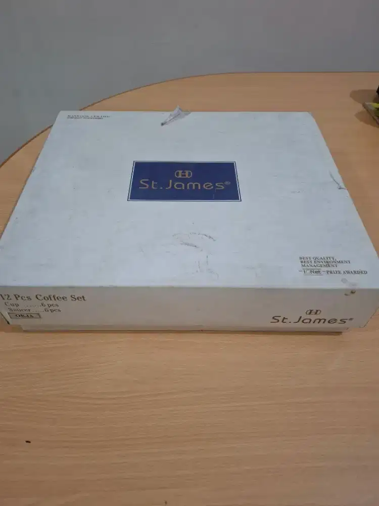 Satu Set Cangkir Kopi/Teh