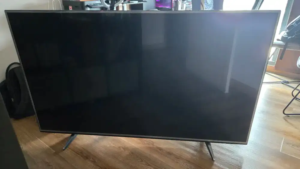 TV LG 4K Ultra HD 65 Inch – Layar Besar, Kondisi Normal & Siap Pakai