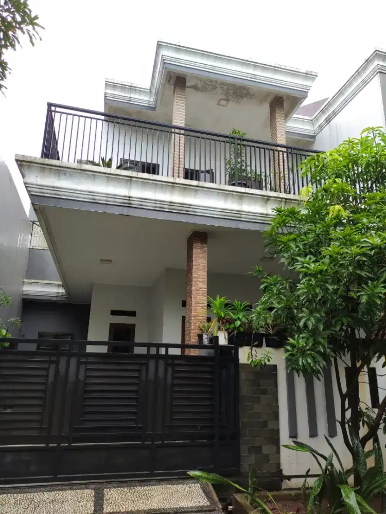 Dukuh Zamrud Rumah Siap Huni Di Jual Cepat Dengan Lokasi Strategis