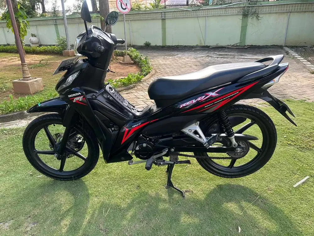 HONDA REVO X FI TAHUN 2020 NIK 2019