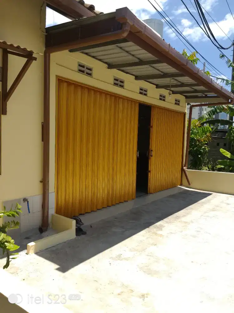 Disewakan Ruang Usaha Strategis Tepi Jalan