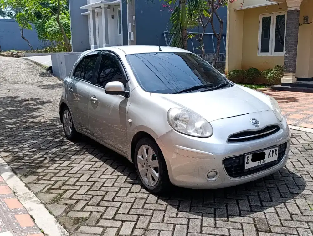 Dijual Nissan March 76,5jt