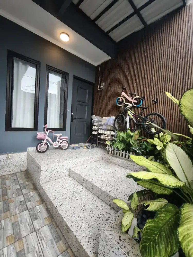 Rumah 2.5 lantai minimalis