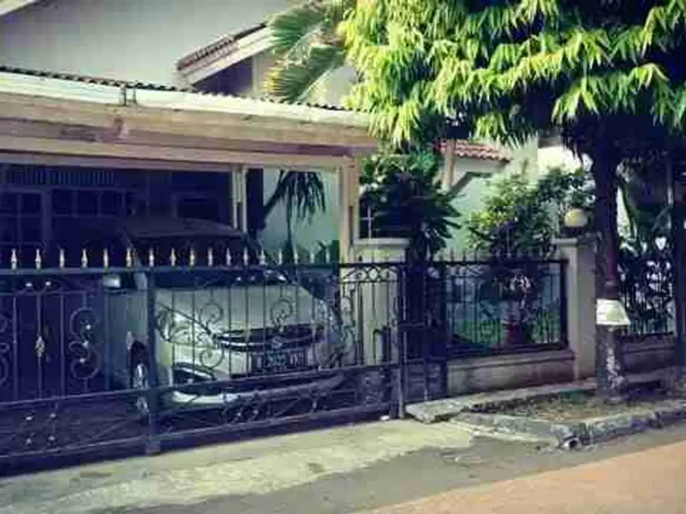 Jual cepat dan murah rumah Di perum taman paninsula Pekayon Jakasetia bekasi selatan