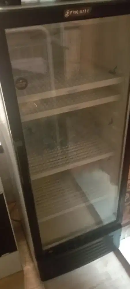 DIJUAL SHOWCASE 1.6 JT DI HARAPAN INDAH