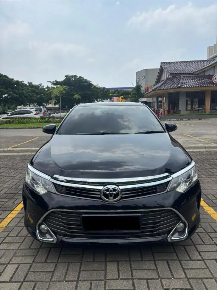 TOYOTA CAMRY V AT 2016