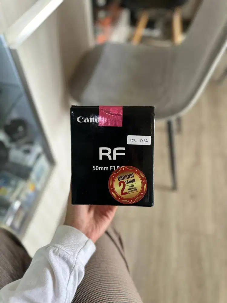 LENSA CANON RF 50MM F1.8 NEW
