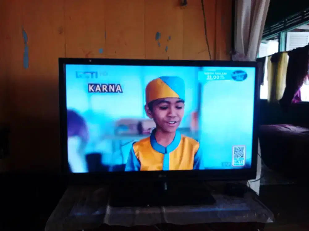Di jual tv lcd LG 42 in kondisi ok
