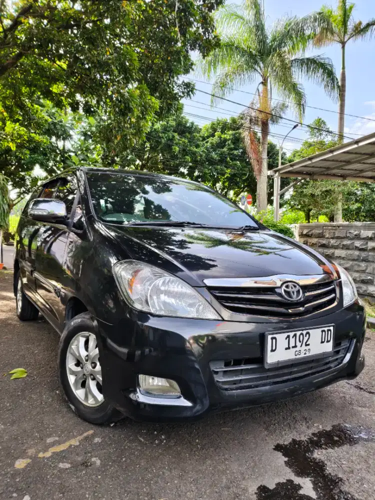 Innova Antikk Low Kilometer