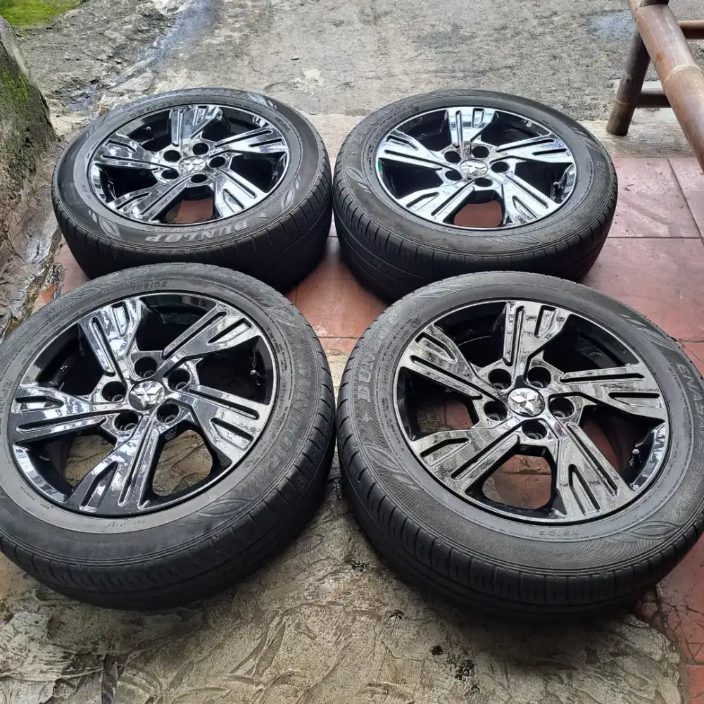 Xpander black edition r16 velg mobil xpander original