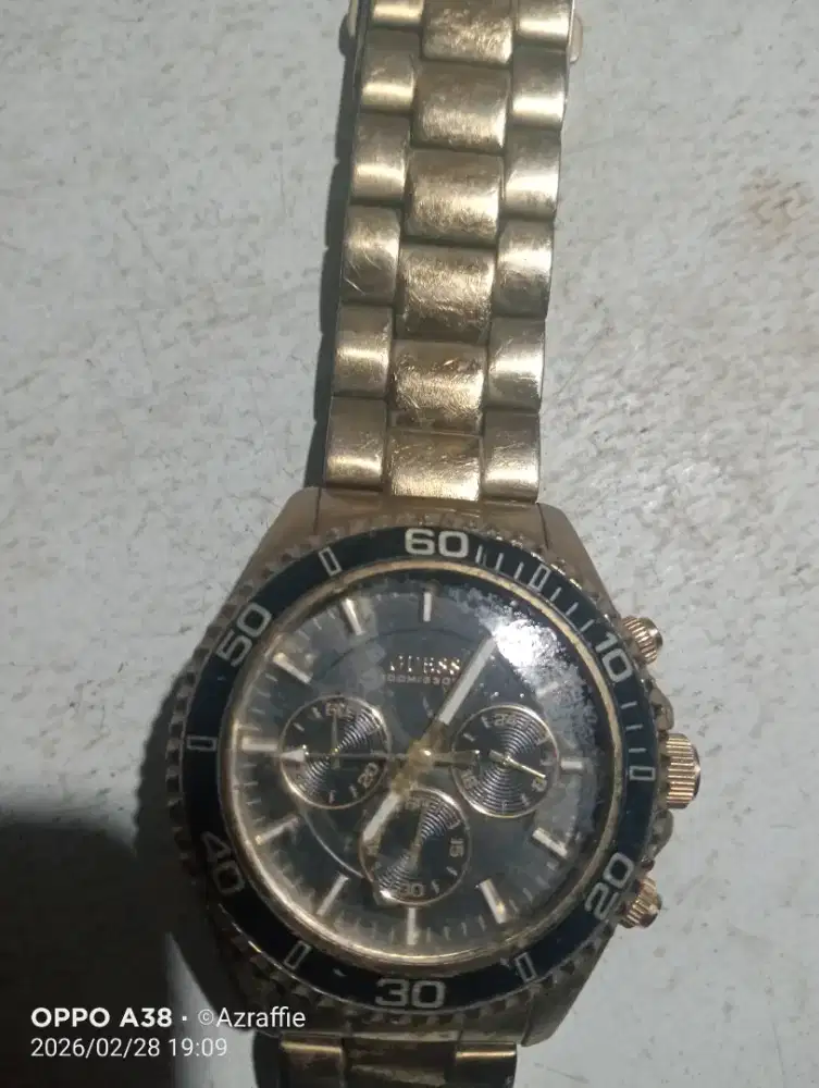 Jual jam tangan merk GUESS