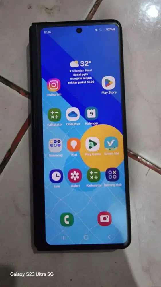 Samsung z fold 3 12/256gb