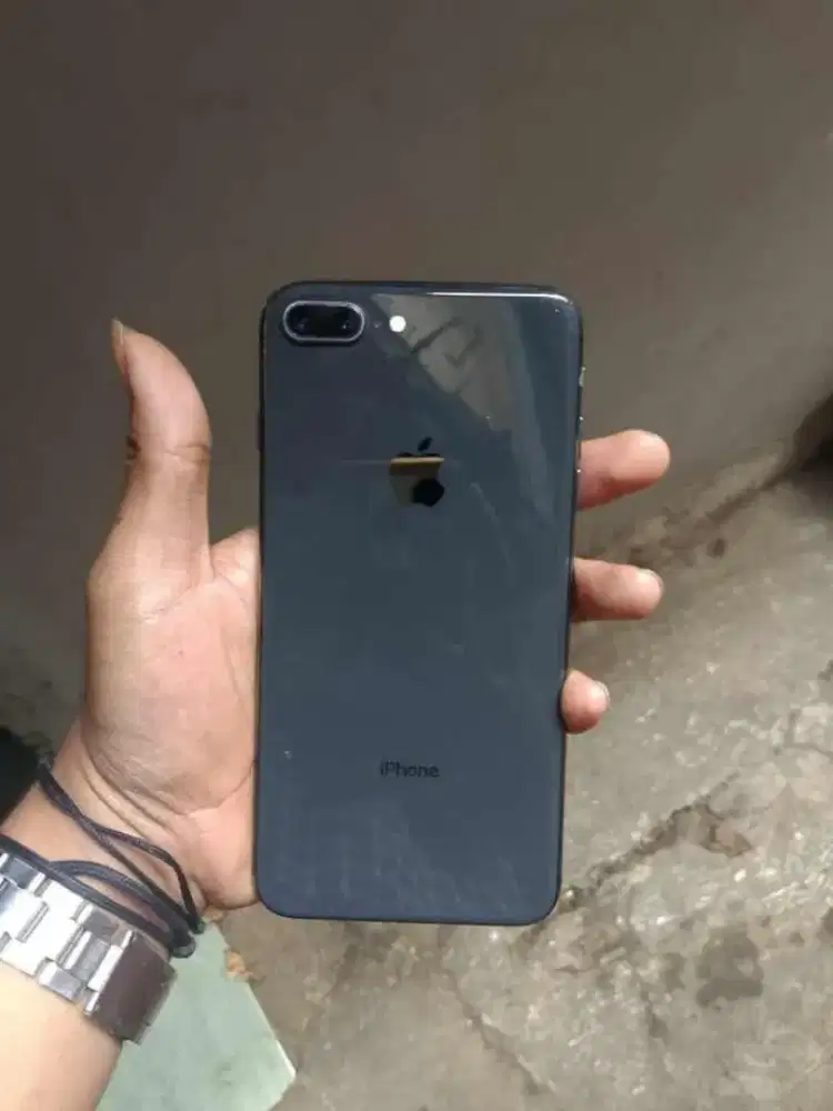 iPhone 8+ 256 Ex Inter All Operator Aktivasi Lama