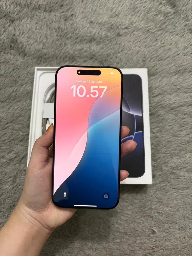 Iphone 16 Pro 256gb Black IBOX Garansi On Juli 2026
