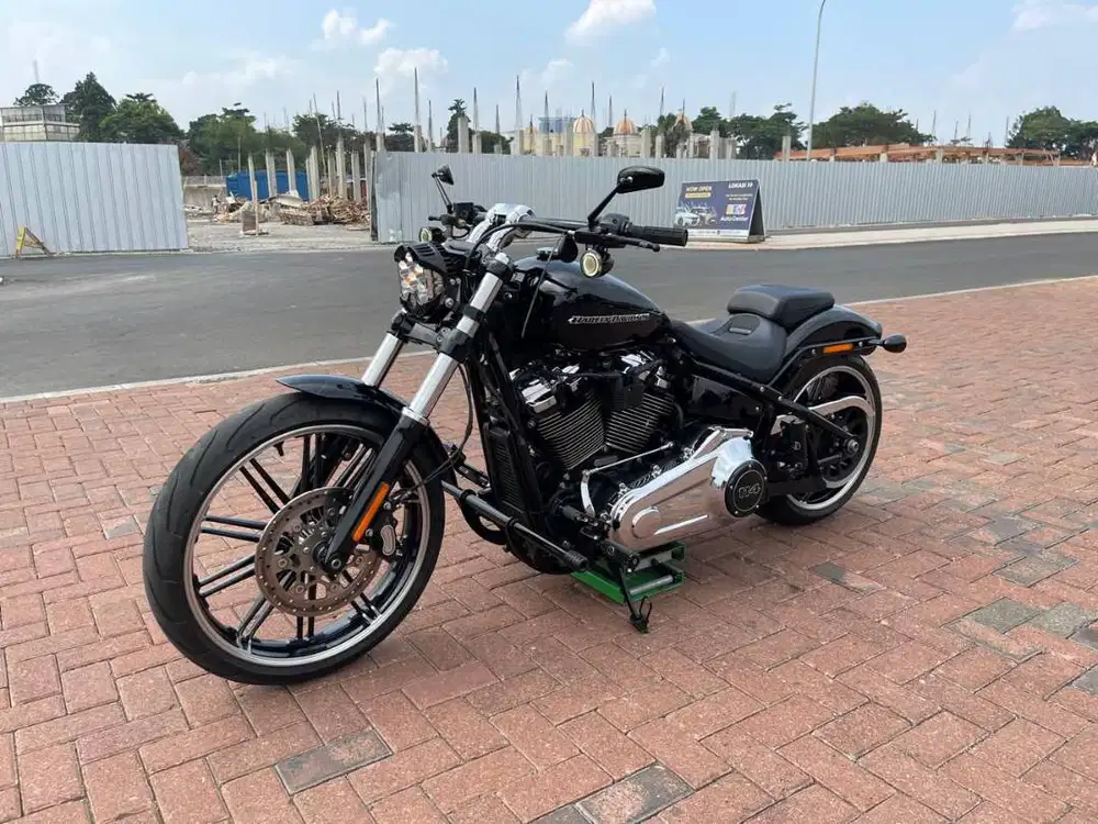 BREAKOUT M8 114 2020 KM4RB FULL PAPER